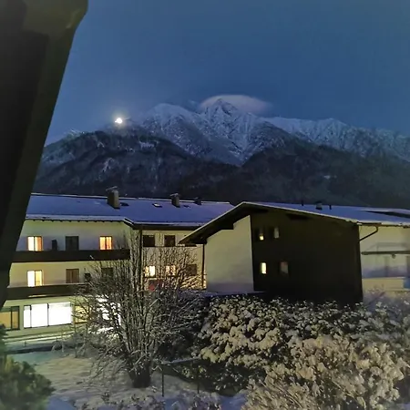 Appartement Seefeld / Deluxe Apartmentsuite 8 - [#93076] *